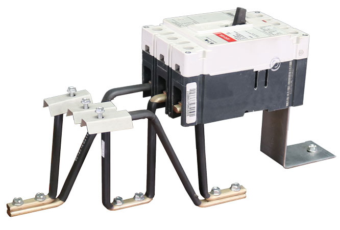 An Eaton MCCB with a KPRL4FD kit attached